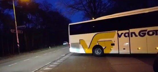 YPFJD busses leave